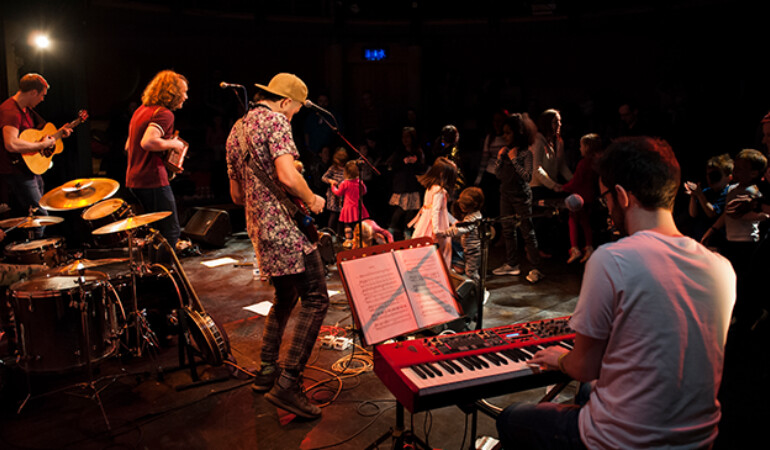 Trad Gigs for Children: MOXIE