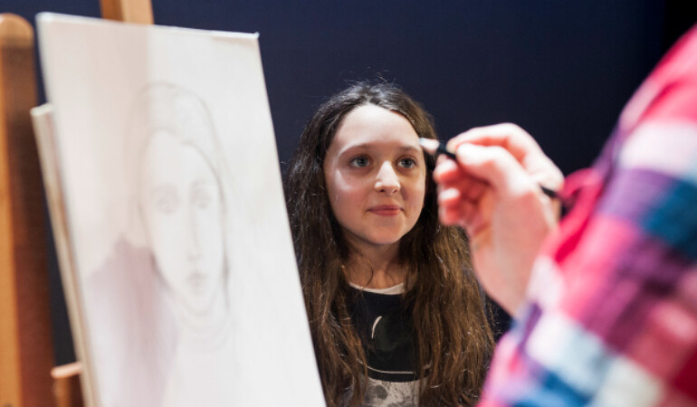 Sit for a Portrait 2017