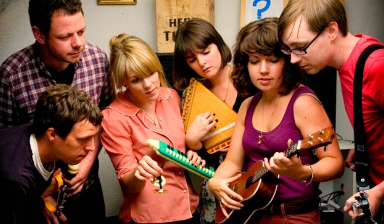 Family Gig: little xs for eyes